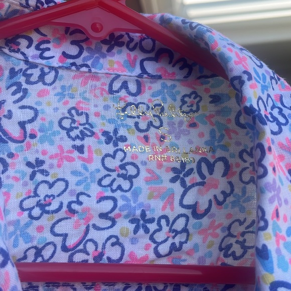Lilly Pulitzer Womens Ditsy print button down size small - Picture 2 of 5